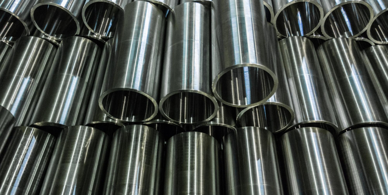 Rury stalowe dwudzielne - jak powstają?