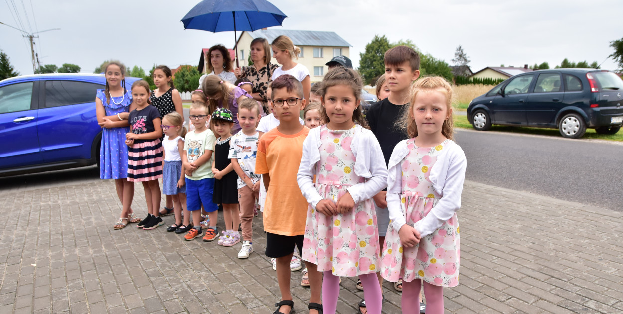 Uroczyste otwarcie świetlicy z przecięciem wstęgimiało miejsce 19 lipca.