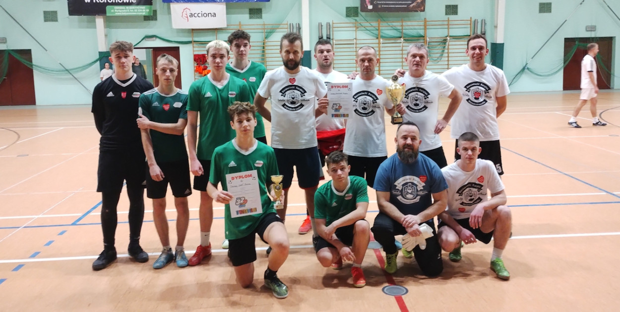 Tenis i piłka nożna rządziły w Gistycynie. 