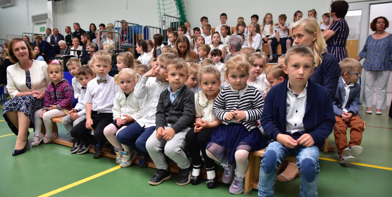 Legbąd: 10- lecie nadania szkole imienia Jana Pawła II