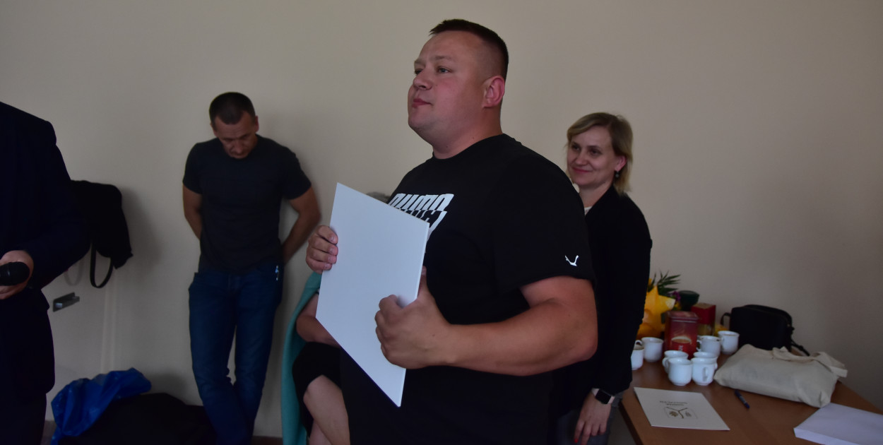Nowym sołtysem Kamienicy został Kamil Porożyński.