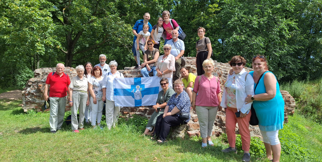 Jak z każdej wycieczki poza wrażeniami członkowie BTK przywieźli wspólne zdjęcie. 