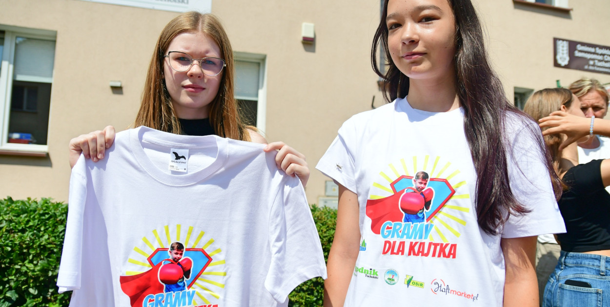 Wolontariusze z SP w Tucholi będą z opiekunami prowadzić zbiórkę do puszek podczas Dni Borów Tucholskich.