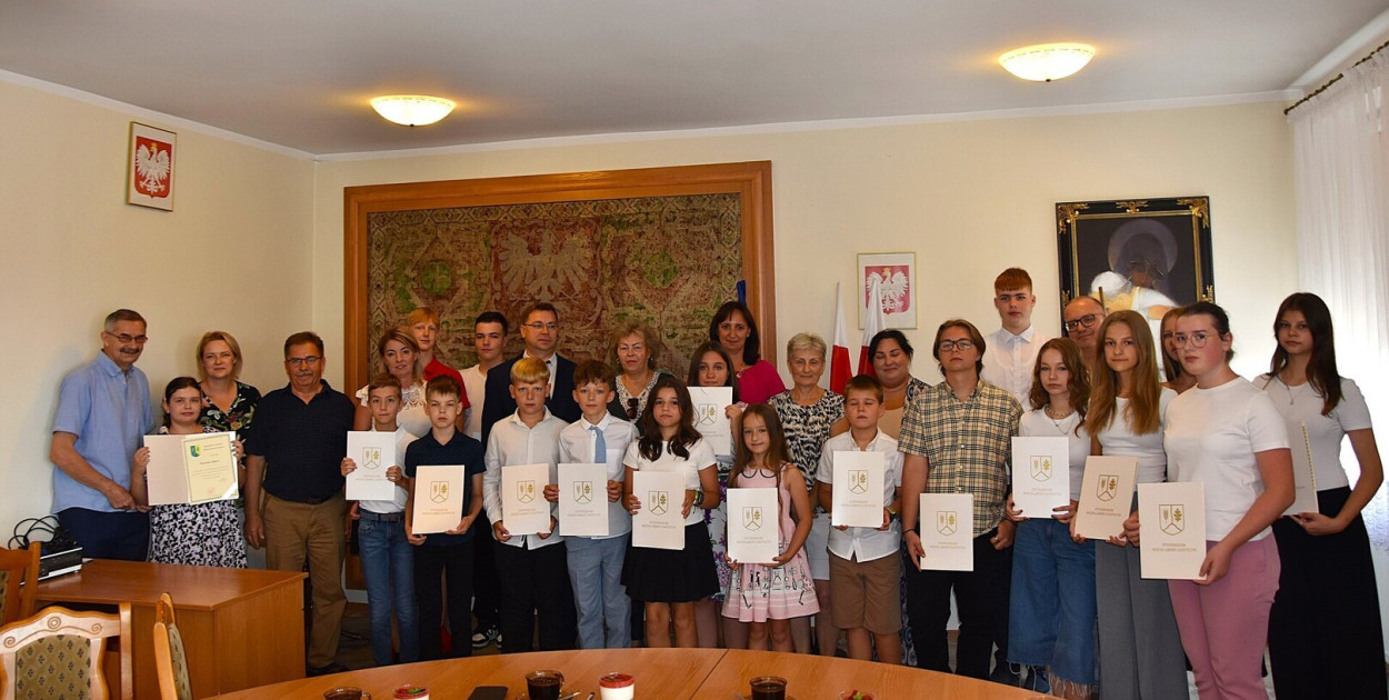 Gmina Gostycyn. W nowy rok szkolny ze stypendium. Oto wyróżnieni uczniowie