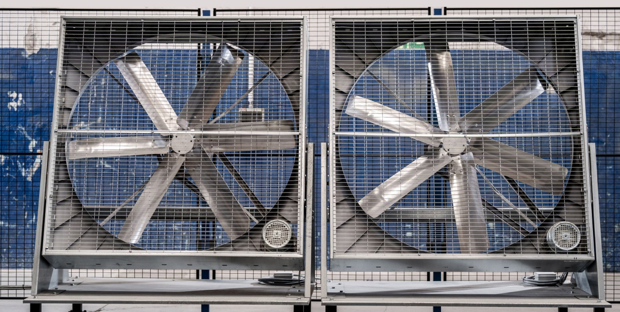 Poznaj wszystkie możliwości produkcyjne maszyn rotomouldingowych