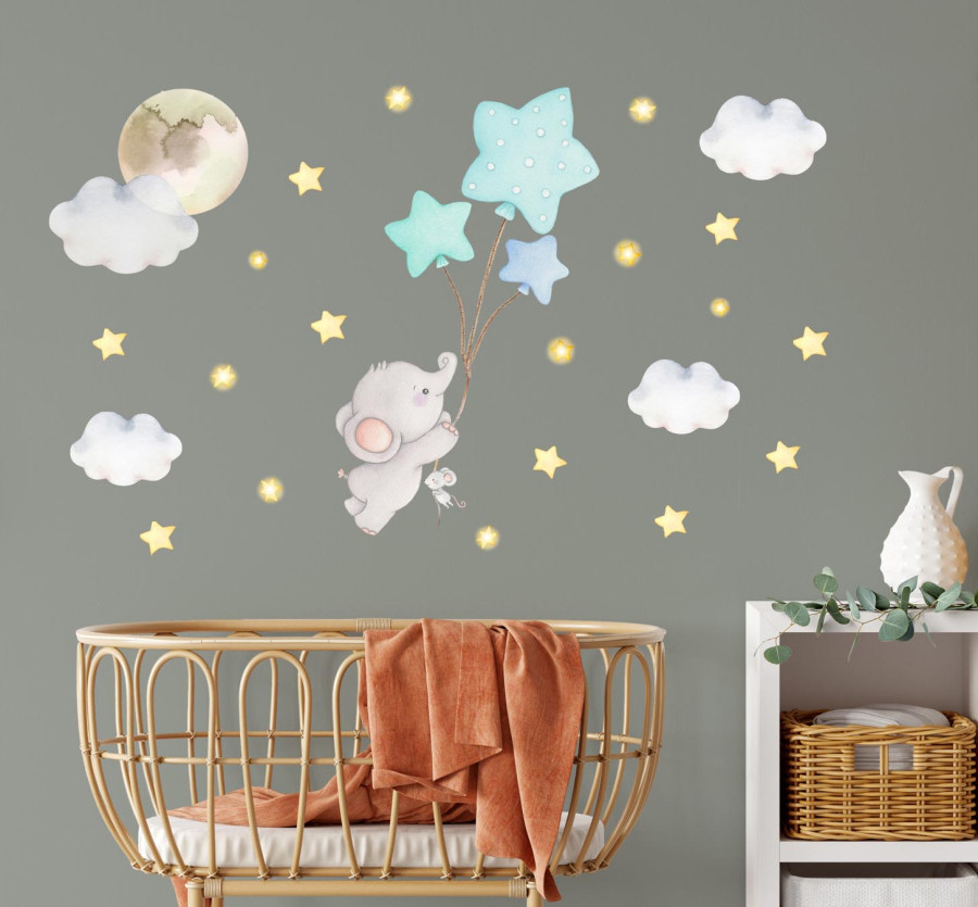 Słoń z balonikami - małe naklejki do pokoju niemowlaka. Gwiazdki i chmury.