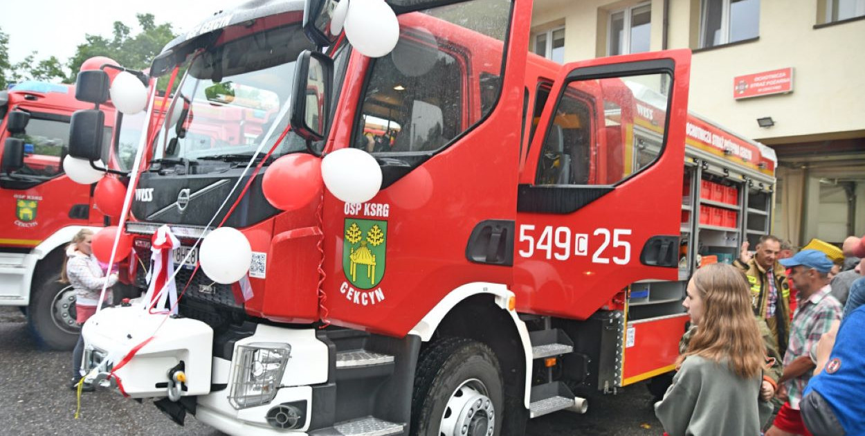 Zeszłoroczne powitanie nowego wozu w Cekcynie. Wszystko wskazuje na to, że to auto trafi do Zdrojów. Fot. Piotr Paterski