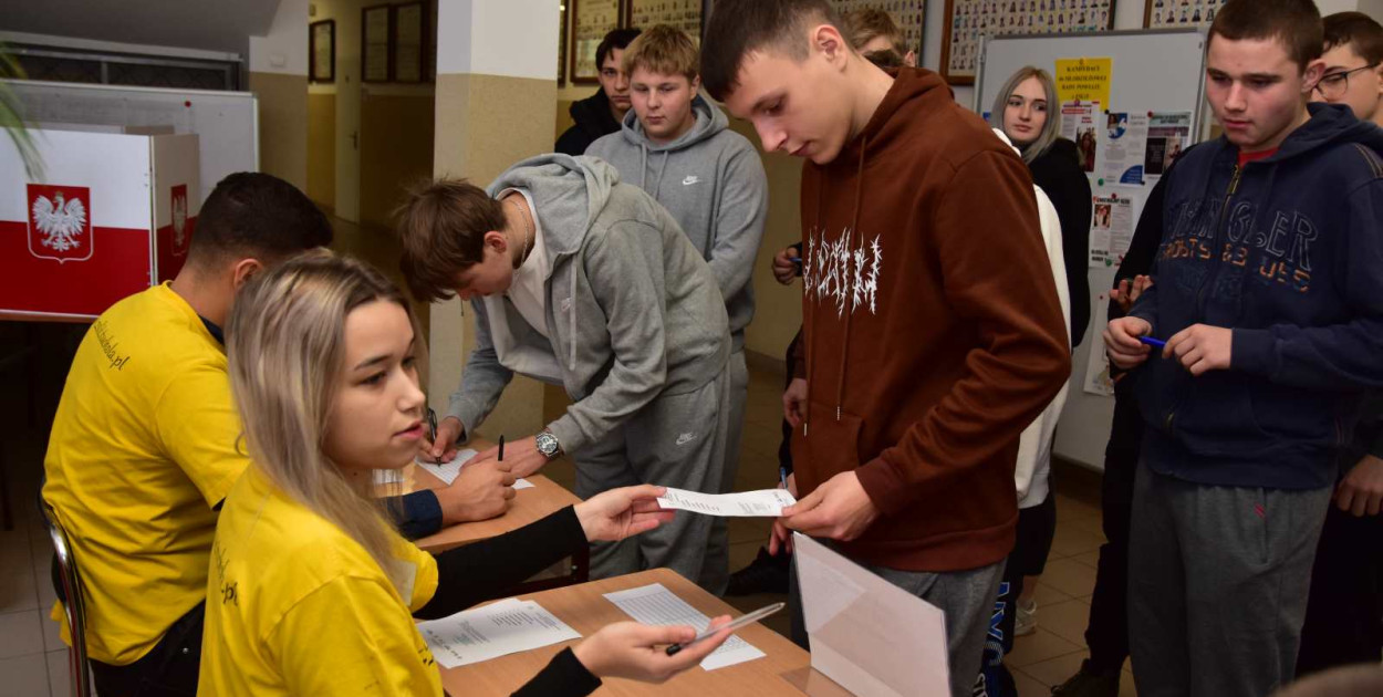 Najliczniejszą reprezentację w MRPT będzie miało ZSLiT. W wyniku losowania liczba mandatów dla uczniów tej placówki wzrosła z 5 do 6.