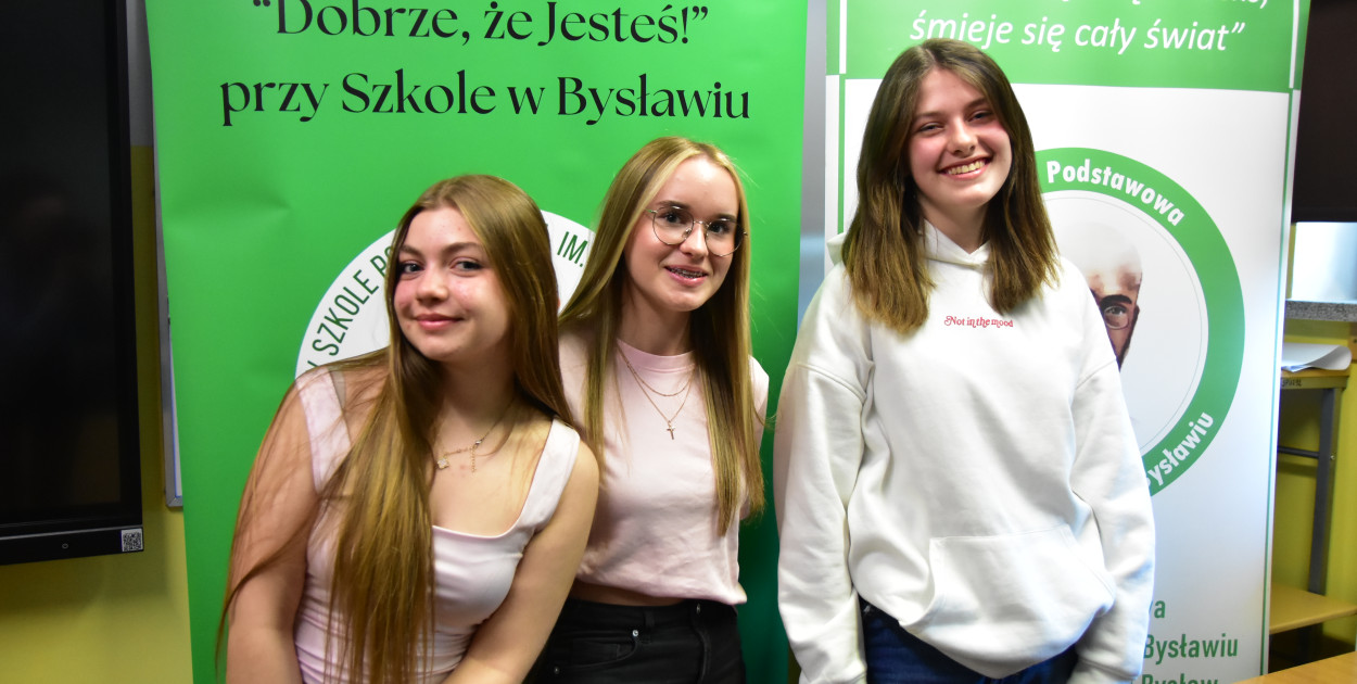 Pomysłodawczynie projektu (od lewej): Arina Poliakova, Lena Jankowska i Marcelina Słupińska. Fot. Anna Lipska