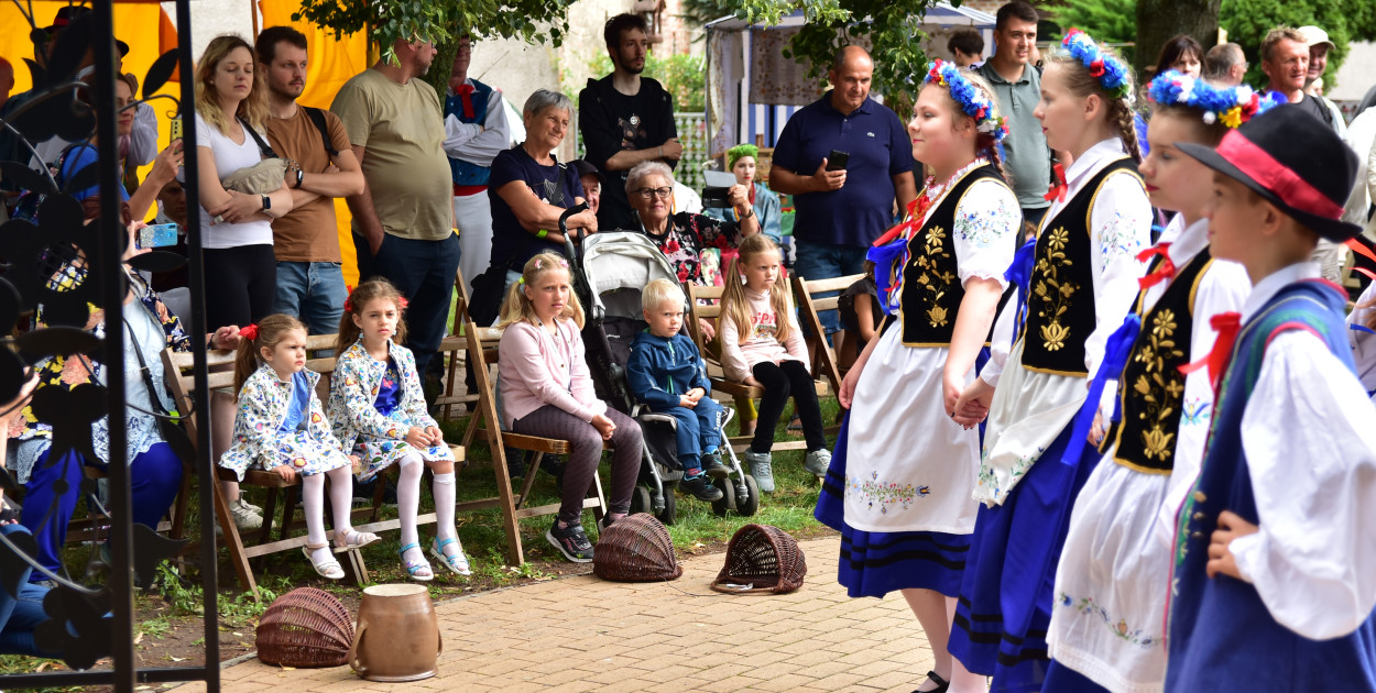 Dzień Folkloru Borowiackiego podczas zeszłorocznej edycji DBT cieszył się dużym zainteresowaniem miejscowych. Fot. Anna Lipska
