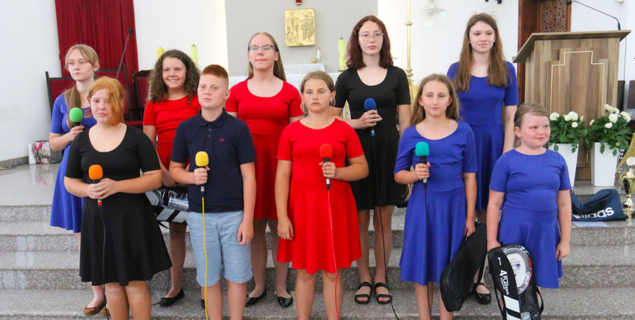 XXIX Ogólnopolski Festiwal Piosenki Religijnej Bory Tucholskie 2025 pod hasłem „Pielgrzymi nadziei” odbędzie się 13 lipca (niedziela) w amfiteatrze leśnym w Rudzkim Moście. Fot. Jarosław Kania