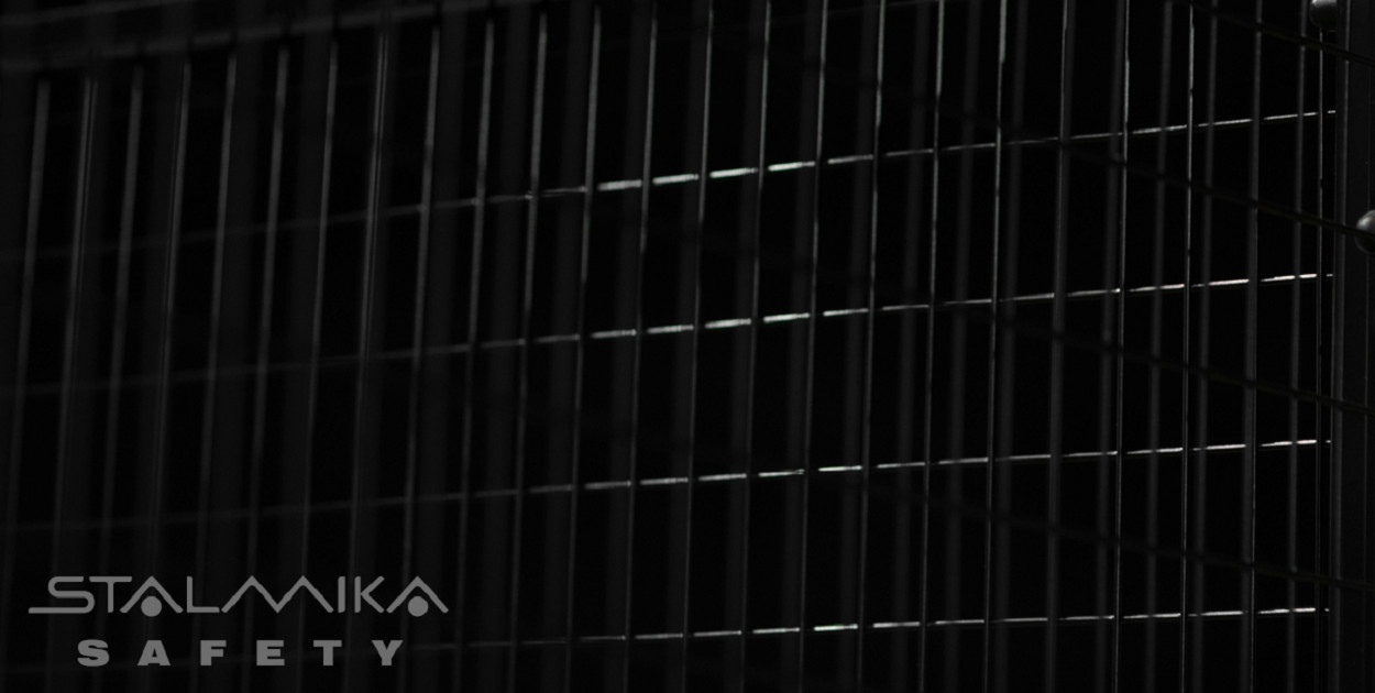 Zainwestuj w wygrodzenia bezpieczeństwa, zanim będziesz zmuszony zareagować na skutki ich braku. Fot. własne. Strona reklamodawcy safety.stalmika.com 