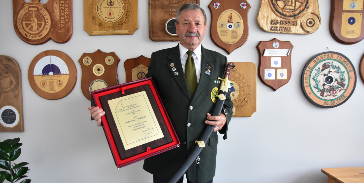 Jak zdradził nam Andrzej Galinski, tegoroczny laureat Szabli Kilińskiego z Cekcyna do ostatniej chwili nie wiedział, że ją otrzyma. Fot. Anna Lipska