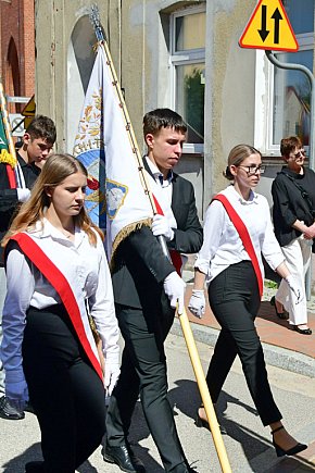 Uroczystość w Tucholi z okazji uchwalenia Konstytucji 3 maja-3256
