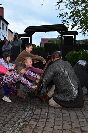 Tucholska odsłona Europejskiej Nocy Muzeów w średniowiecznym wydaniu-4239