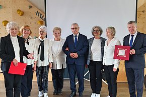 Seniorzy z całego województwa debatowali w Cekcynie-4255