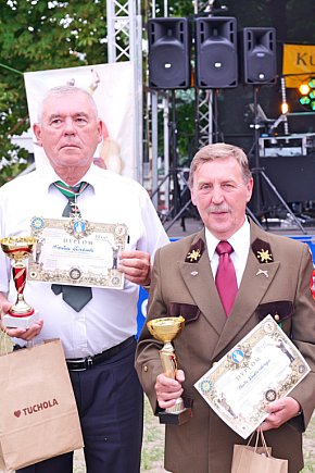 Kurkowe Bractwo Strzeleckie... strzelało podczas festynu-4468