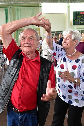 Cekcyn: Taneczna Biesiada seniorów - pakiet dosłownie płonął. Co tam się działo!-4491