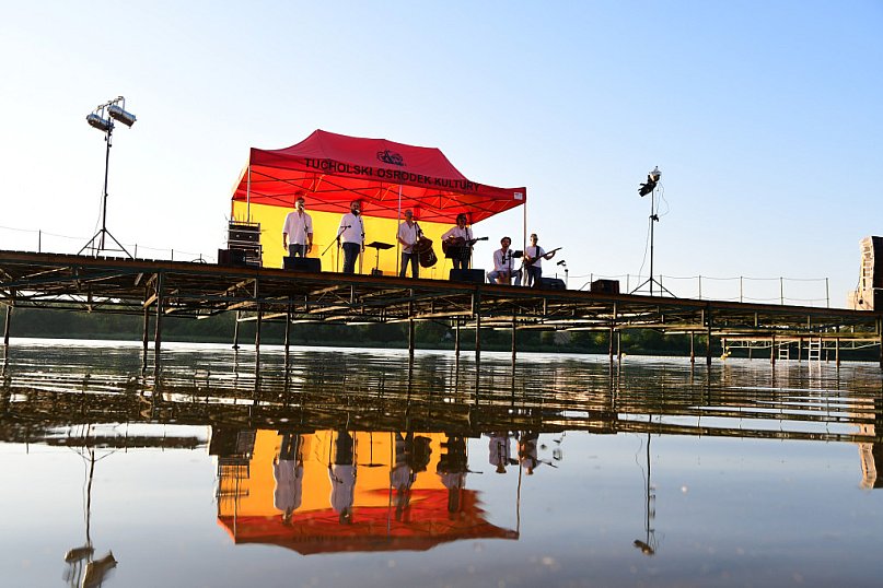 Szanty nad Głęboczkiem zakończyły 66. Dni Borów Tucholskich