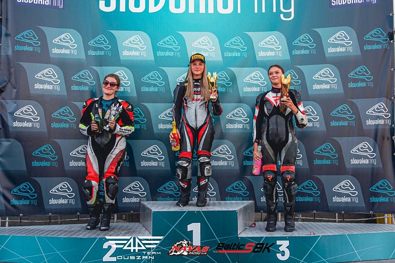 Słowacja szczęśliwa dla Tosi. Podwójne zwycięstwo na wymagającym torze