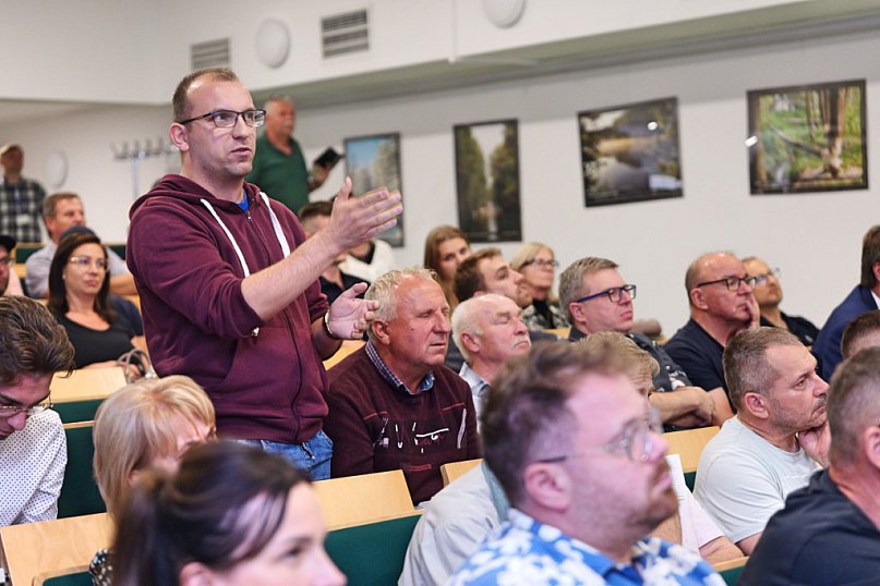 Obwodnica Tucholi. Pełna sala na spotkaniu z mieszkańcami