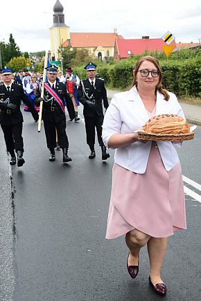 Dożynki gminy Gostycyn 2025 w Kamienicy przed pałacem-4611