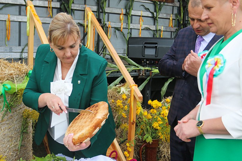 Dożynki gminne w Bysławku