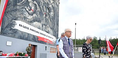Wierzchucin: mural i wyjątkowy hołd dla ruchu partyzanckiego / FOTO-13077