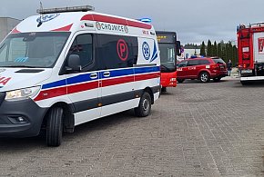 Autobus wjechał na chodnik i potrącił śmiertelnie pieszego-20003