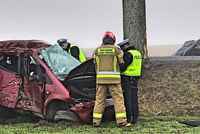 Zmarł kierowca mercedesa - poszkodowany w karambolu (Tuchola - M. Mędromierz)-20286