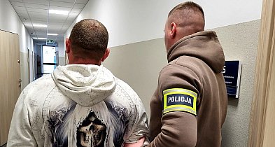 Policjanci zatrzymali 39-latka poszukiwanego listem gończym-20560