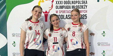 Siatkarki z Tucholi w Suwałkach - jest awans na olimpiadzie młodzieży-21696