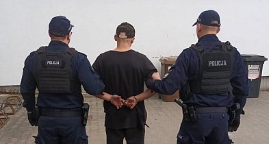 22-latek potrącił dwoje dzieci i uciekał. Był pod wpływem narkotyków!-21769
