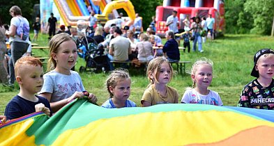 W Kamienicy trwa festyn rodzinny. Zwieńczy go Festiwal Debiutów Disco Polo-21910
