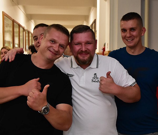 Absolwenci "Leśnika" spotkali się po latach / ZDJĘCIA CZ. 2-22417