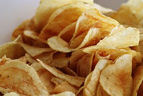 Chipsy Lay’s znikają z półek. W tej partii wykryto niebezpieczne substancje-22508
