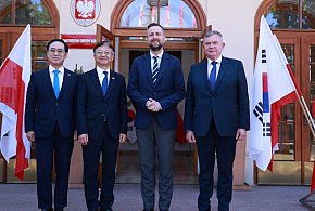 Nowa umowa na czołgi K2 coraz bliżej. "Wzmocnić polski przemysł zbrojeniowy"-22525