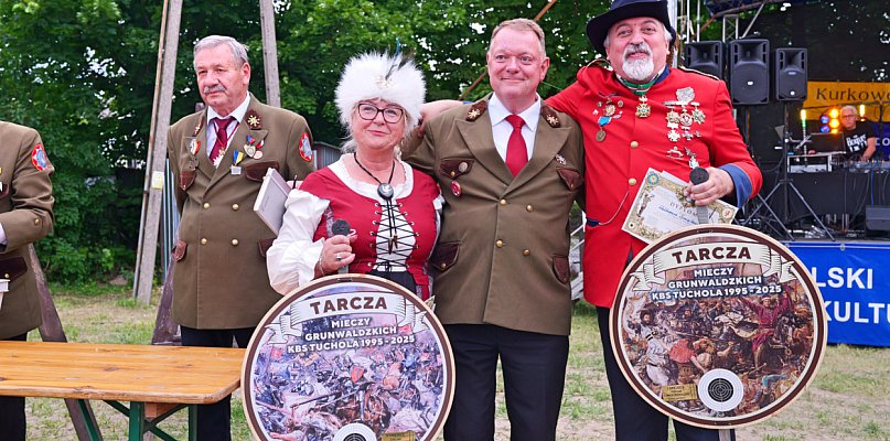 Tuchola. Bracia kurkowi świętują 30-lecie reaktywacji. Festyn ze strzelaniem / FOT - 22553