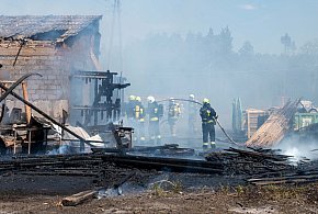 Znowu pożar! Ogień pojawił się w tartaku w Błądzimu / ZDJĘCIA i SZCZEGÓŁY-22561