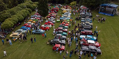 Tuchola: Ponad 200 załóg w parku, w tym auto z 1928 roku! ZDJĘCIA Z WYSTAWY-22667