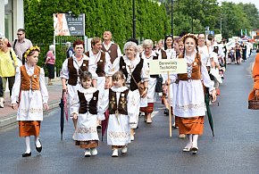 Borowiacy przepędzili chmury! Ogromny pochód ulicami Tucholi – BARDZO DUŻO ZDJĘĆ-22771