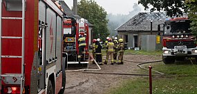 Śliwice: Całkowicie spłonął budynek gospodarczy / FOTO
