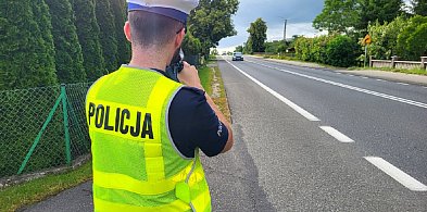34-latek pędził przez Żalno z prędkością 117 km/h!-22916