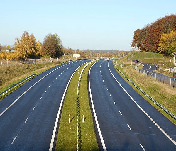 Kierowcy sięgną głębiej do kieszeni. Będą podwyżki na popularnej trasie-23143