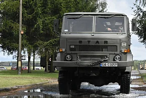 Kolumny wojskowe wyjadą na ulice. Wojsko zapowiada wielkie manewry-23197