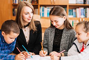 Kryzys przed nowym rokiem szkolnym. Brakuje tysięcy nauczycieli-23248