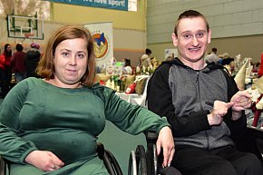 Obchody Międzynarodowego Dnia Osób z Niepełnosprawnościami połączony z warsztatami / ZDJĘCIA CZ. 1-5038