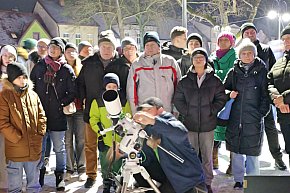 Obserwacje nieba na rynku w Tucholi z Mikołajem Janowicem-5113