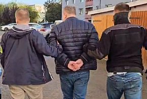 TUCHOLA: Tomasz P. miał wysyłać pornografię dzieciecą 11-letnim dziewczynkom-24027
