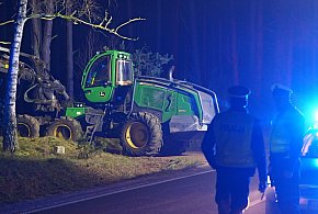 Środa rano... Kierowca harwestera stawił się w komendzie. "Byłem w szoku"-24801